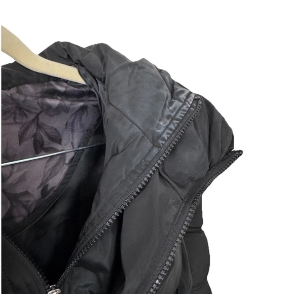 JESSICA SIMPSON Women's XS Hooded Puffer Long Black Zip-Up Jacket Winter Coat - Picture 8 of 14